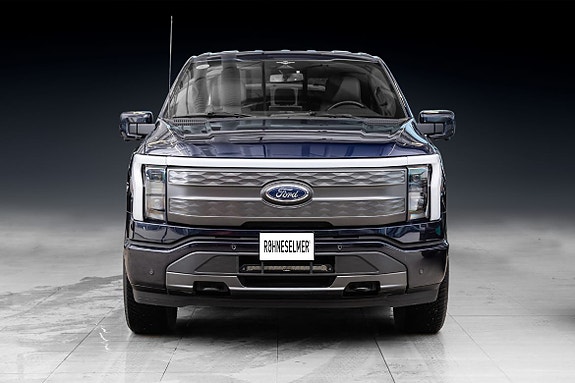Ford F-150 3 of 5