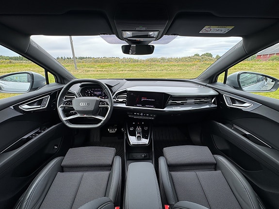 Audi Q4 e-tron 2 of 5