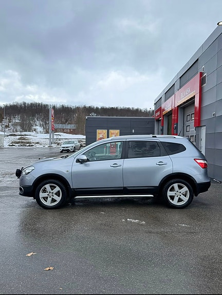 Nissan Qashqai+2 4 of 5