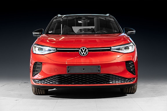 Volkswagen ID.4 GTX 2 of 5
