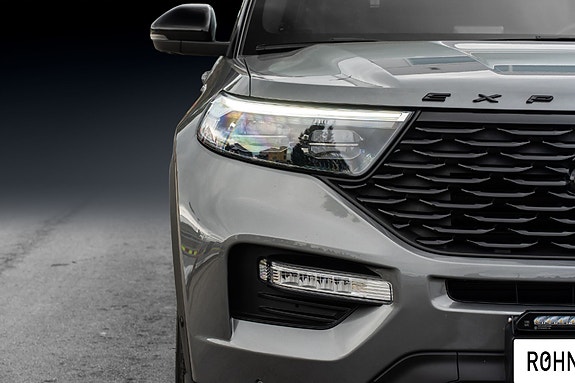 Ford Explorer 5 of 5