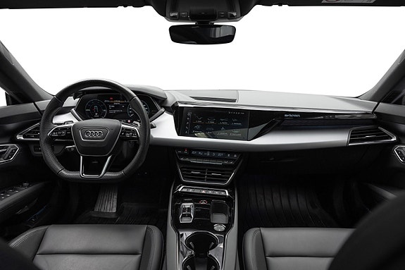 Audi e-tron GT 21 of 30