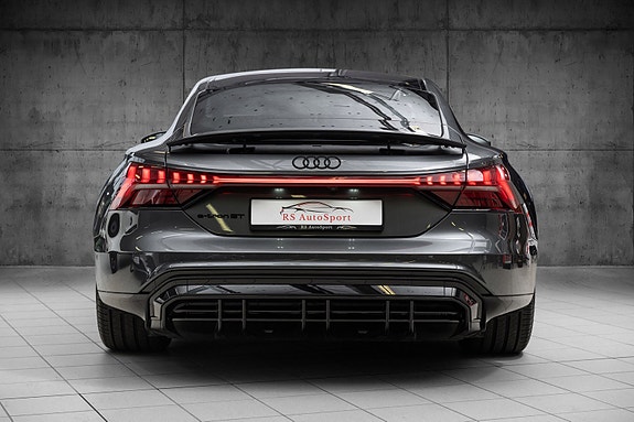 Audi e-tron GT 5 of 30