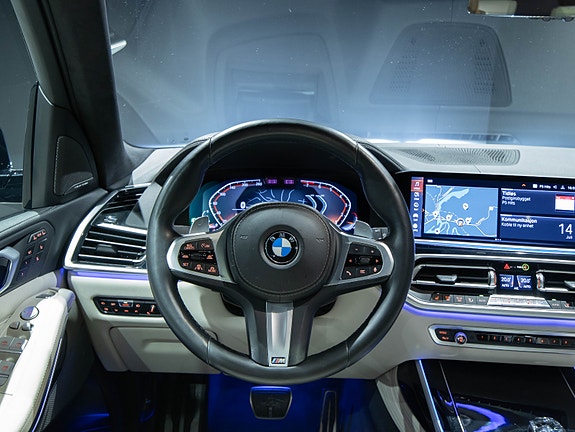 BMW X7 17 of 28