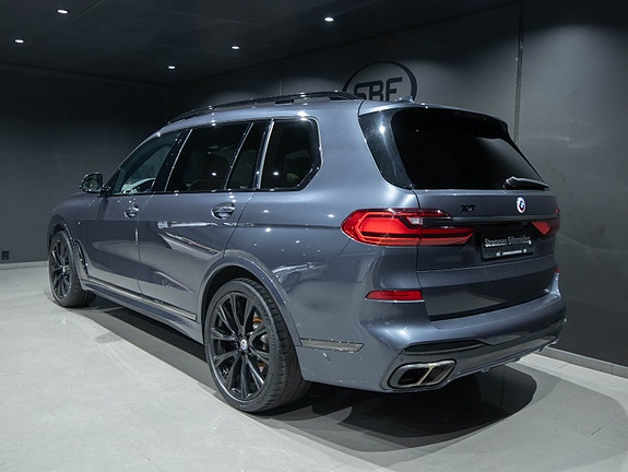 BMW X7 5 of 28