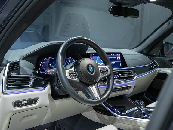 BMW X7 9 of 28
