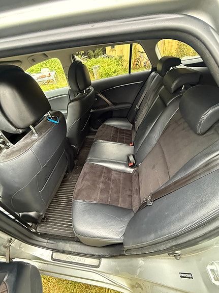 Toyota Avensis 17 of 30