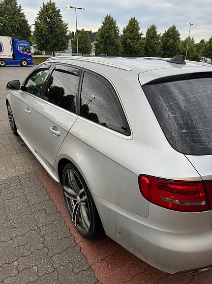 Audi A4 5 of 5