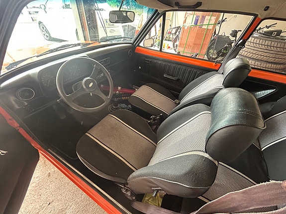 Ford Escort 6 of 9