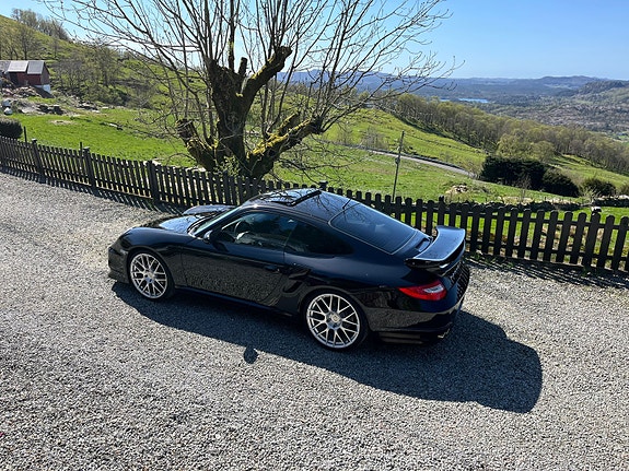 Porsche 911 Carrera 6 of 27