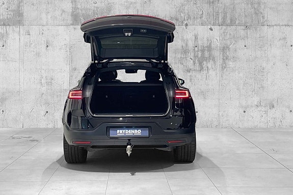 Polestar 3 12 of 30