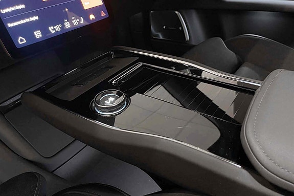 Polestar 3 24 of 30