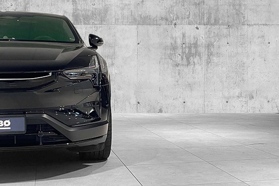Polestar 3 4 of 30