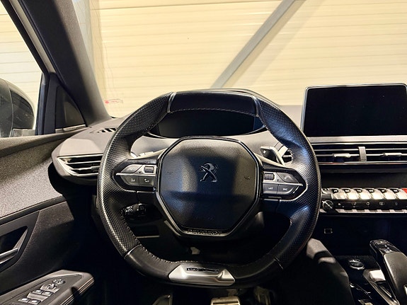 Peugeot 3008 24 of 30