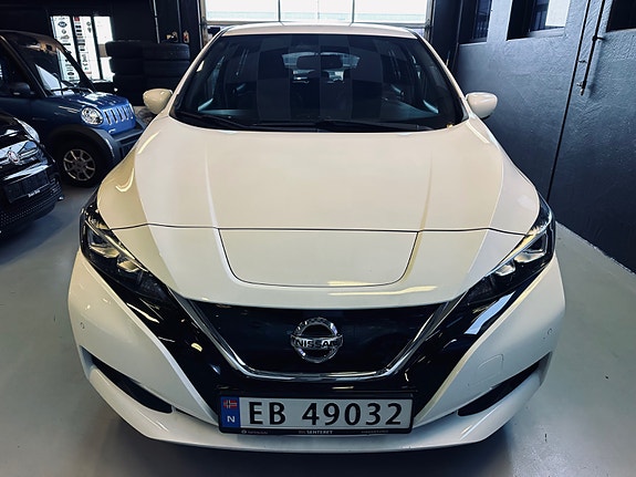 Nissan Leaf 5 of 30