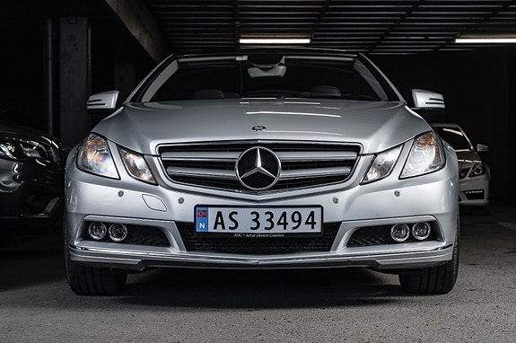 Mercedes-Benz E-Klasse 4 of 5