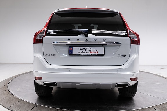 Volvo XC60 4 of 5