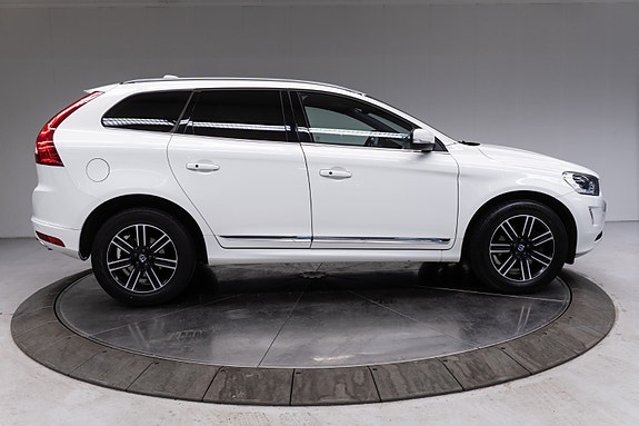 Volvo XC60 5 of 5
