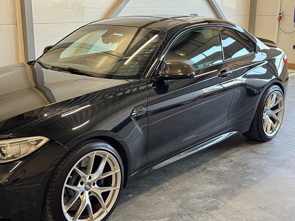 BMW M2 4 of 30
