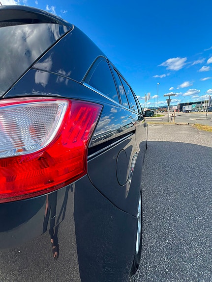 Ford Grand C-MAX 15 of 30