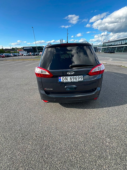 Ford Grand C-MAX 30 of 30
