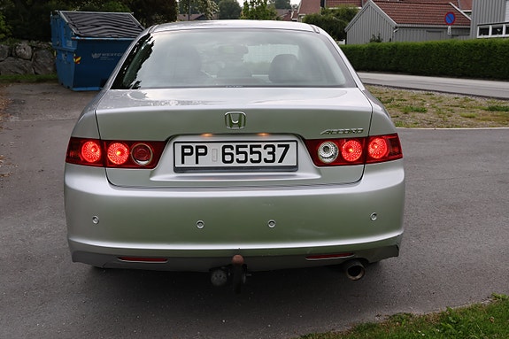 Honda Accord 5 of 5