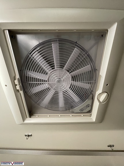 Mclouis 379 MC4  Kan registreres 3500 eller 4250 kg. 12 of 30