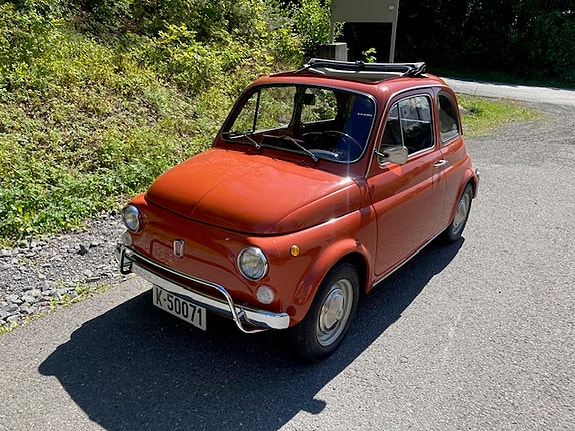 Fiat 500 2 of 4