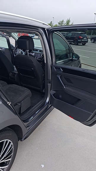 Volkswagen Touran 10 of 11