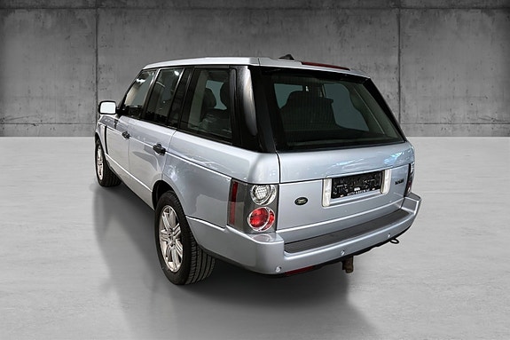 Land Rover Range Rover 5 of 5