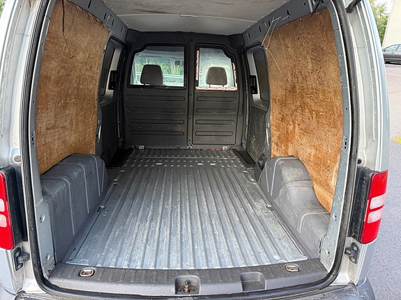 Volkswagen Caddy Maxi 13 of 30