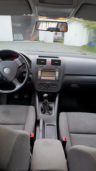 Volkswagen Golf V 12 of 19