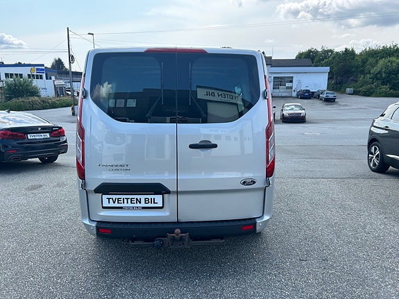 Ford Transit Custom 4 of 5