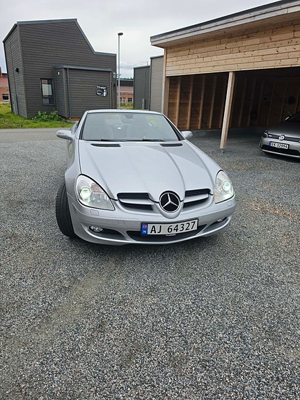 Mercedes-Benz SLK200 16 of 30