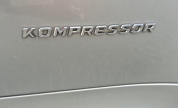 Mercedes-Benz SLK200 22 of 30