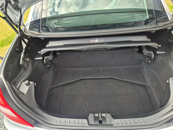 Mercedes-Benz SLK200 26 of 30