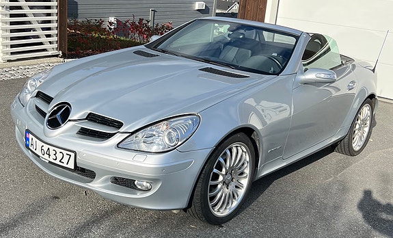 Mercedes-Benz SLK200 21 of 30