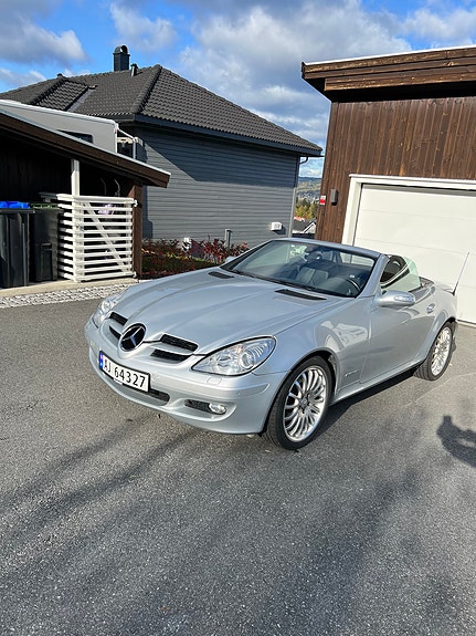 Mercedes-Benz SLK200 20 of 30