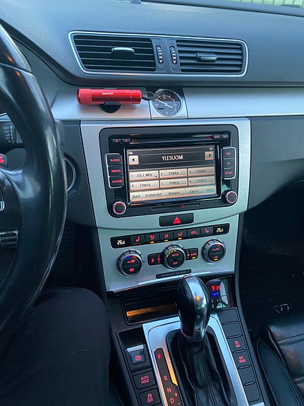Volkswagen Passat 4 of 5