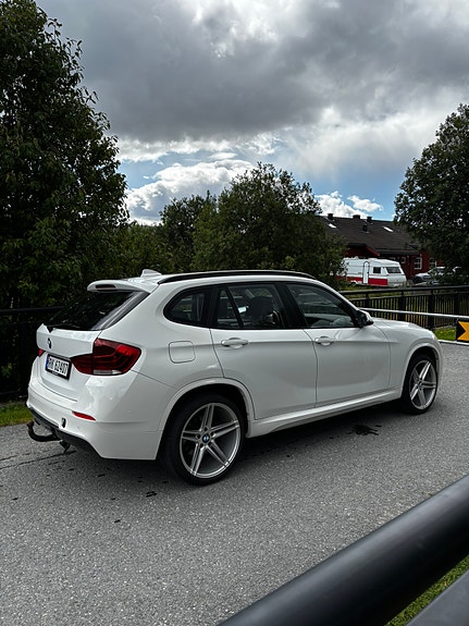 BMW X1 4 of 28