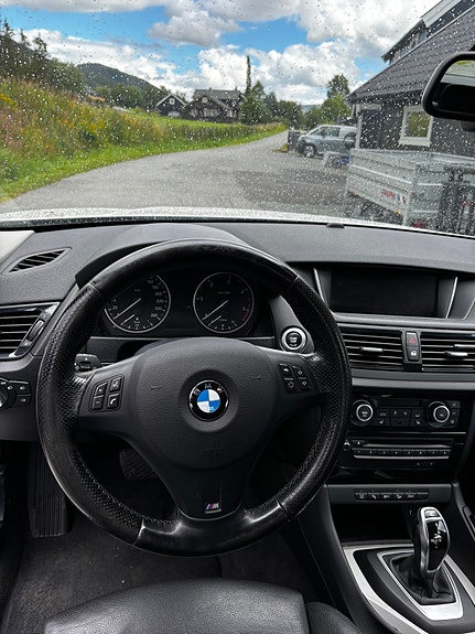 BMW X1 23 of 28