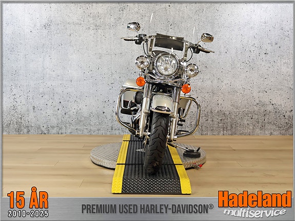 Harley-Davidson FLHR / Road King 103 3 of 5
