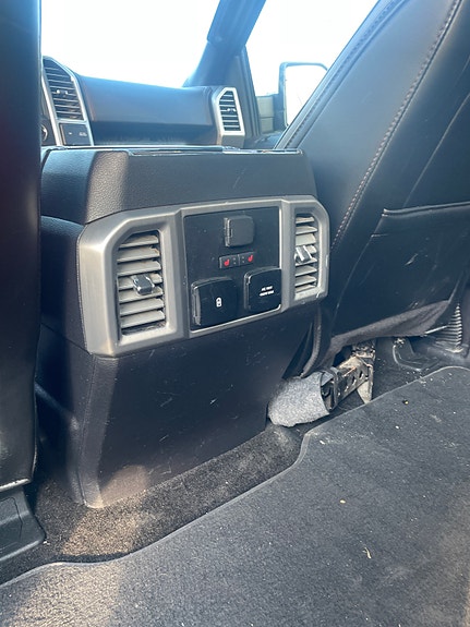 Ford F-150 25 of 28