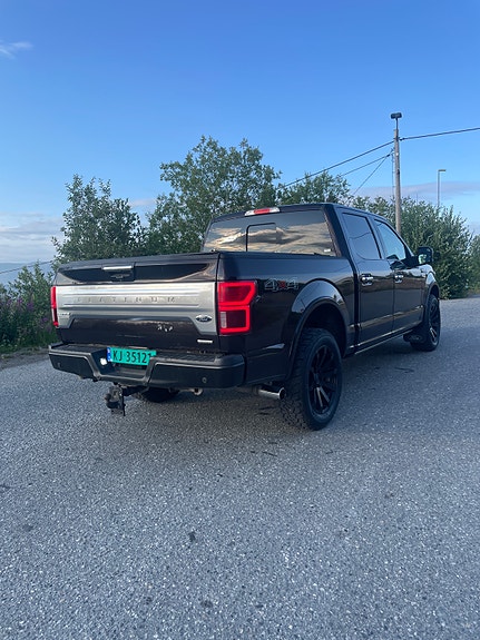 Ford F-150 5 of 5