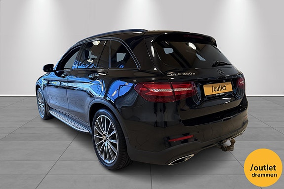 Mercedes-Benz GLC350 e 3 of 19
