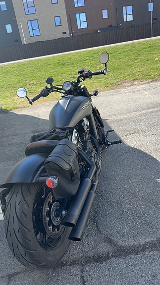 INDIAN Scout Bobber 4 of 5
