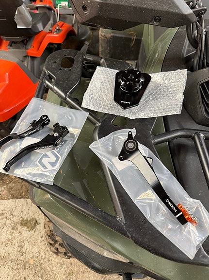 KTM 690 SMC R 21 of 21