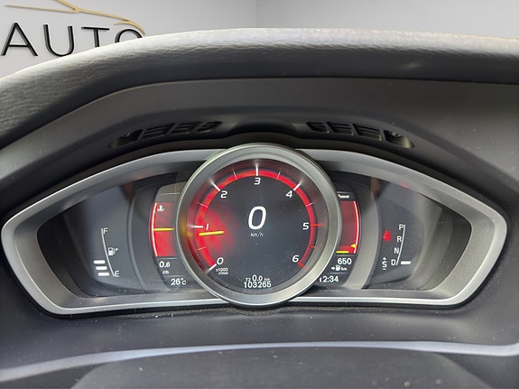 Volvo V40 21 of 21