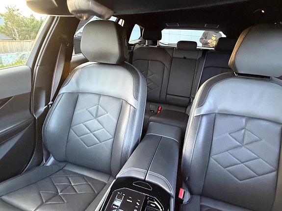 BMW i5 20 of 25