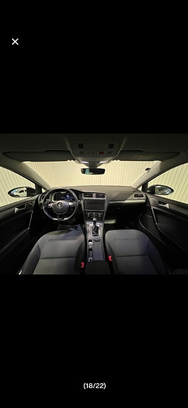Volkswagen e-Golf VII 15 of 16